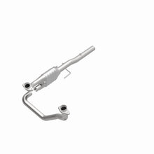 Load image into Gallery viewer, MagnaFlow Direct Fit Catalytic Converter 96-99 Ram 1500/2500/3500