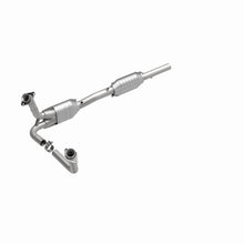 Load image into Gallery viewer, MagnaFlow Direct Fit Catalytic Converter 96 Bronco F150/F250 2 Conv